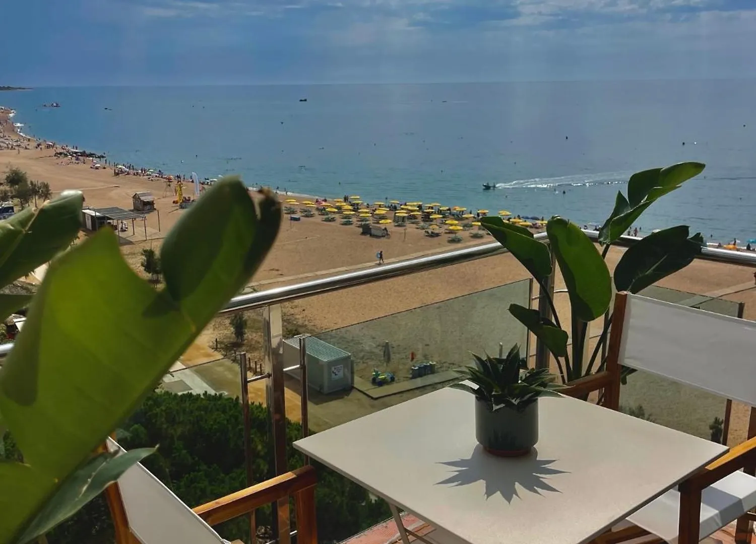 Seahomes Vacations - Marina Boutique Design Santa Susanna